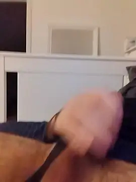 Snapshot of NewJoiner chatting on 09-23-25, 09:07 NewJoiner online show from 09-23-25, 09:07