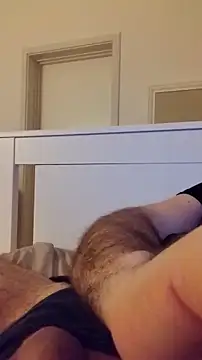 NewJoiner online show from 04-15-26, 06:37