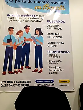 Snapshot of MAYE__13 chatting on 01-15-26, 12:10 MAYE 13 online show from 01-15-26, 12:10