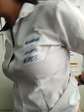 Snapshot of MAYE__13 chatting on 02-14-26, 02:14 MAYE 13 online show from 02-14-26, 02:14