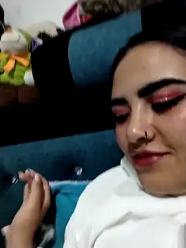 Snapshot of MAYE__13 chatting on 02-28-26, 12:39 MAYE 13 online show from 02-28-26, 12:39