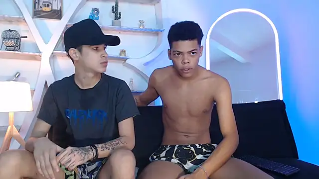 PRETTY FEM online show from 09-20-25, 02:18