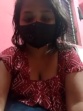 Snapshot of Aaradhya_Sharma chatting on 10-18-25, 01:34 Aaradhya Sharma online show from 10-18-25, 01:34