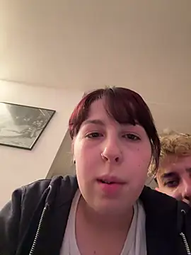 ilaria miss98 online show from 04-15-26, 08:53