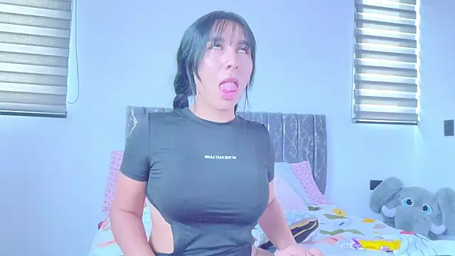 greciadom555 online show from 11-22-25, 09:47