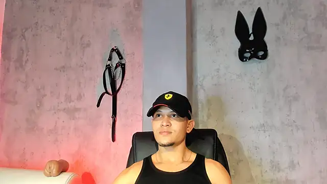 Snapshot of Manuel_FPG chatting on 09-30-25, 07:41 Manuel FPG online show from 09-30-25, 07:41