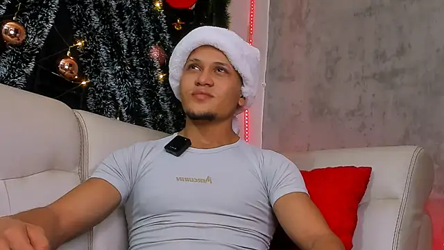 Snapshot of Manuel_FPG chatting on 12-16-25, 02:16 Manuel FPG online show from 12-16-25, 02:16