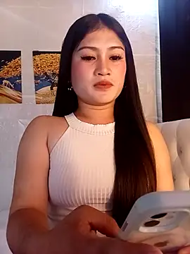 Naughtyalina2 online show from 04-19-26, 12:54