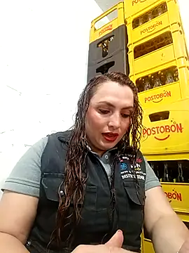 VERONICA  03 online show from 11-17-25, 03:18