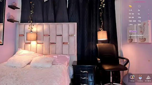 Snapshot of melody-rouss chatting on 12-04-25, 03:05 melody-rouss online show from 12-04-25, 03:05