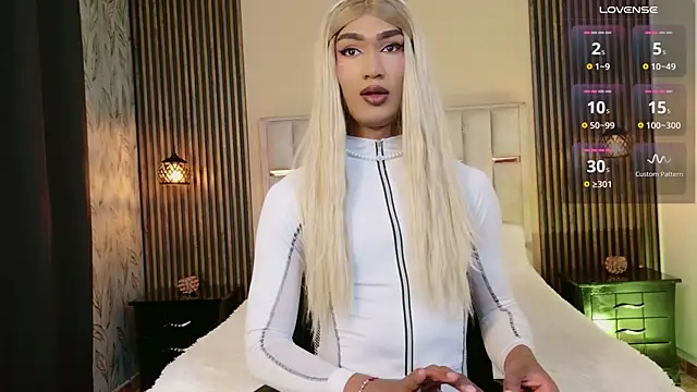 Snapshot of melody-rouss chatting on 01-07-26, 04:26 melody-rouss online show from 01-07-26, 04:26