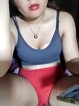 lylylove online show from 06-04-26, 01:00