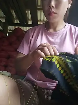 Ngocmi909 online show from 07-17-26, 11:42