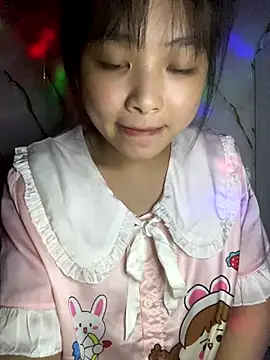 Snapshot of candy___123 chatting on 09-23-25, 02:42 candy   123 online show from 09-23-25, 02:42