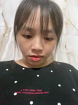 Snapshot of candy___123 chatting on 10-02-25, 03:24 candy   123 online show from 10-02-25, 03:24