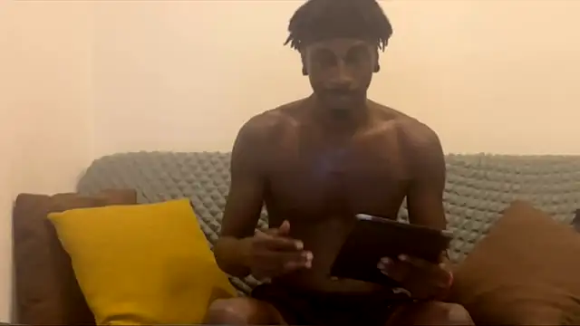 JuicyBlackD83 online show from 11-12-25, 02:06