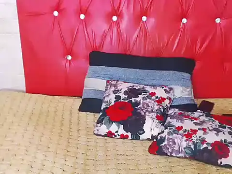 AppleAss02 online show from 09-21-25, 07:26