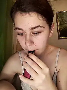 ToryTayler online show from 12-15-25, 05:17