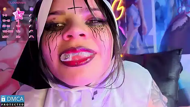 CandyKane06  online show from 10-30-25, 02:57