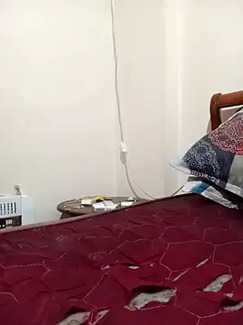 Snapshot of Dirtymorrocainbabe chatting on 10-23-25, 08:13 Dirtymorrocainbabe online show from 10-23-25, 08:13