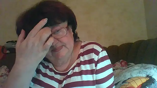 Snapshot of MilaSky5303 chatting on 10-07-25, 11:51 MilaSky5303 online show from 10-07-25, 11:51