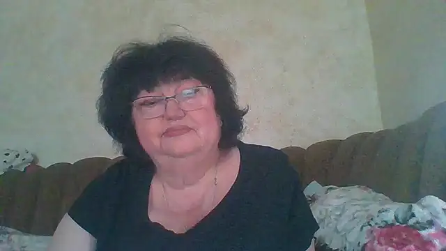 Snapshot of MilaSky5303 chatting on 11-23-25, 08:25 MilaSky5303 online show from 11-23-25, 08:25