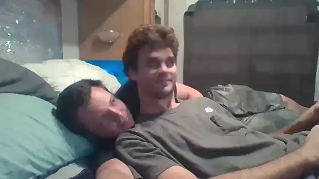 Snapshot of DeafGuyProud389 chatting on 09-09-25, 12:10 DeafGuyProud389 online show from 09-09-25, 12:10