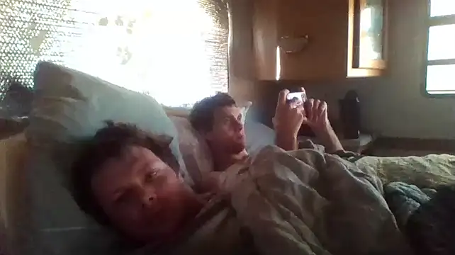 Snapshot of DeafGuyProud389 chatting on 11-09-25, 05:55 DeafGuyProud389 online show from 11-09-25, 05:55