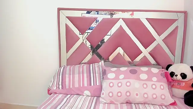 bellalumi online show from 04-09-26, 11:04