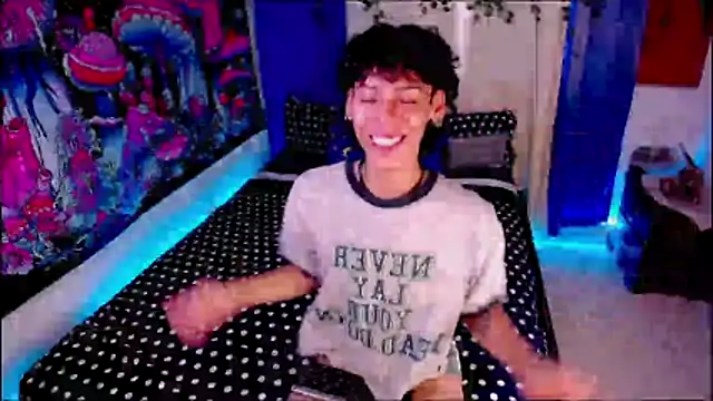 Thedoll ethan7 online show from 04-08-26, 10:43