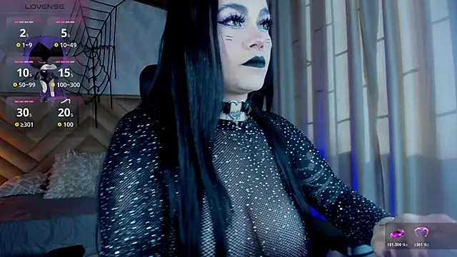 Snapshot of _raven_black chatting on 10-22-25, 11:43 raven black online show from 10-22-25, 11:43