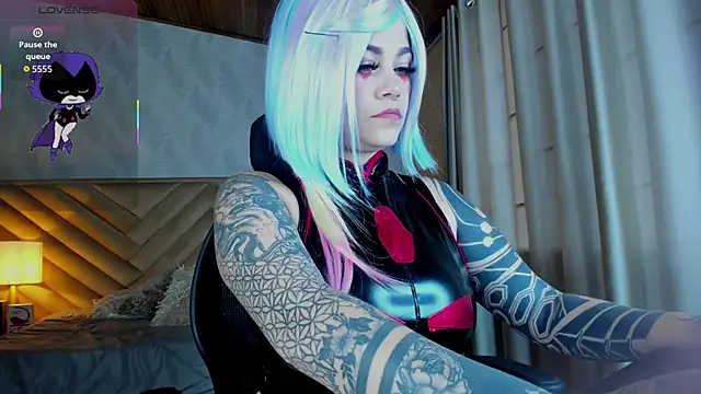 Snapshot of _raven_black chatting on 11-09-25, 02:04 raven black online show from 11-09-25, 02:04