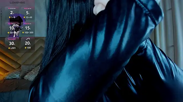 Snapshot of _raven_black chatting on 11-19-25, 12:05 raven black online show from 11-19-25, 12:05