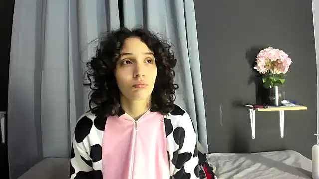 TeensNews18 online show from 12-04-25, 11:52