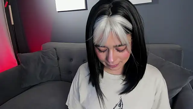 flower smith  online show from 02-18-26, 11:50