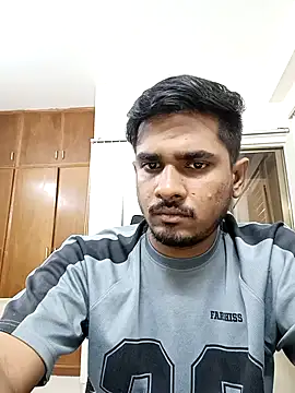 Snapshot of SHUVOK07 chatting on 09-09-25, 02:49 SHUVOK07 online show from 09-09-25, 02:49