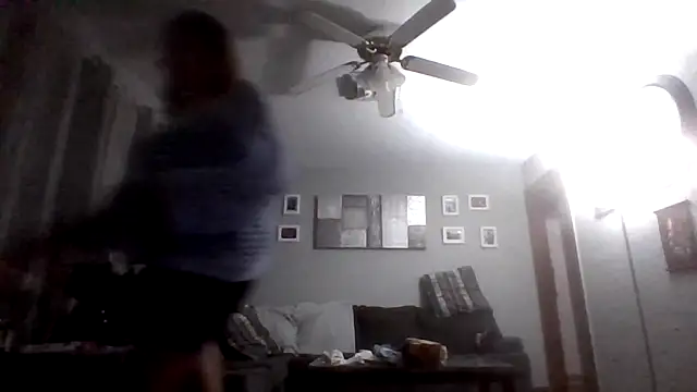 Bored Grandma online show from 10-04-25, 06:11