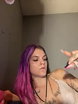 ittybittymeryssa online show from 11-06-25, 01:56