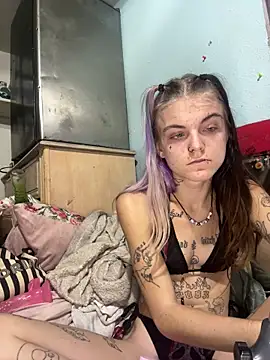 ittybittymeryssa online show from 12-22-25, 02:47