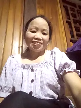  YooY  online show from 09-25-25, 01:04