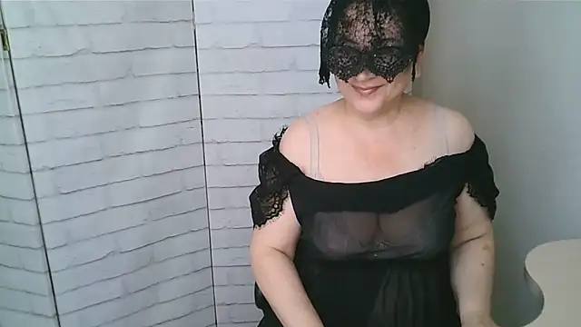 Snapshot of Helen_xi_ chatting on 05-26-26, 05:14 Helen xi online show from 05-26-26, 05:14