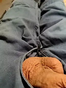 Snapshot of Darekjapa chatting on 09-25-25, 03:38 Darekjapa online show from 09-25-25, 03:38