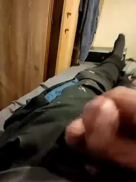 Snapshot of Darekjapa chatting on 10-22-25, 02:28 Darekjapa online show from 10-22-25, 02:28