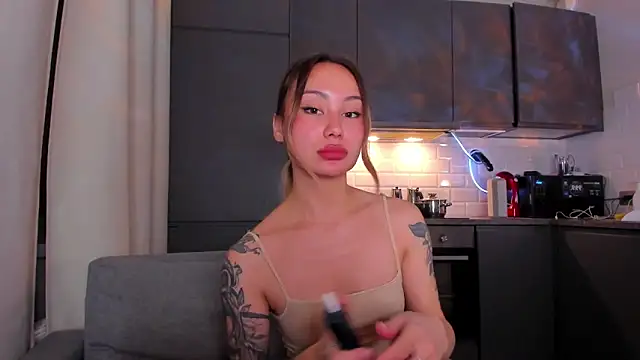 baobei03 online show from 10-22-25, 05:02