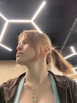 SMELLSEX online show from 01-13-26, 07:30