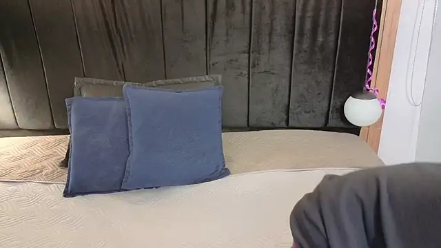 LiaMonroee  online show from 06-03-26, 12:08