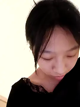 jingjing005 online show from 11-09-25, 10:46