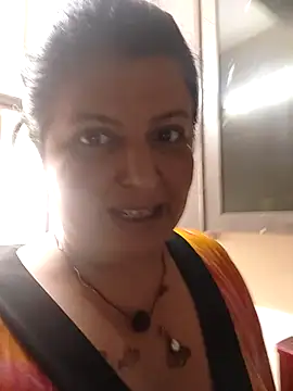 Snapshot of Jann_Riya333 chatting on 09-22-25, 02:24 Jann Riya333 online show from 09-22-25, 02:24