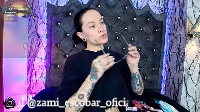 Snapshot of Zami_Escobar_of chatting on 09-21-25, 06:31 Zami Escobar of online show from 09-21-25, 06:31