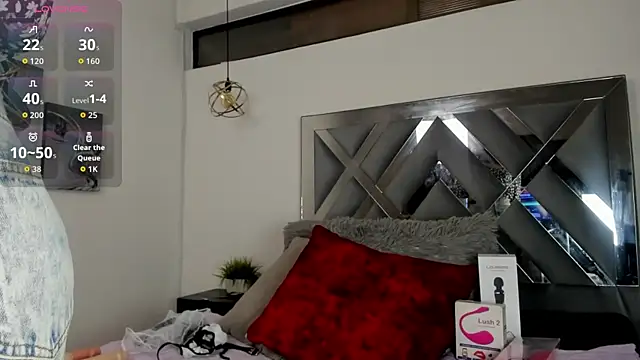 Snapshot of Candy_Hott7 chatting on 11-26-25, 08:32 Candy Hott7 online show from 11-26-25, 08:32